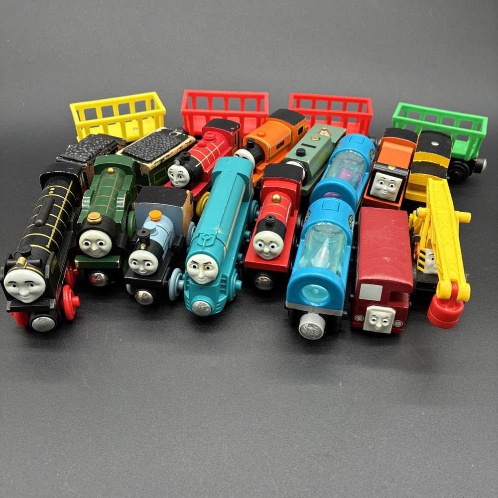 Thomas & Friends Wooden Railway Train Lot Of 18 Engines Cars Mattel TOMY